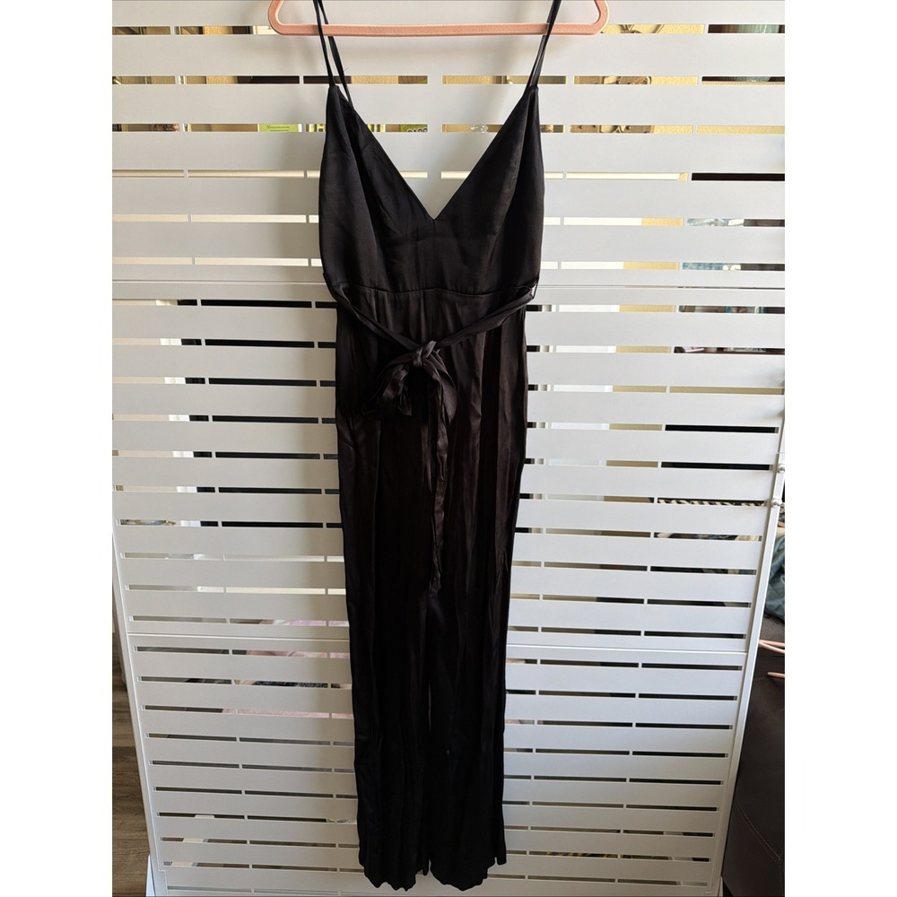 Fame and Partners Women's Black Wide Leg Satin Jumpsuit Waist Belt Size 6